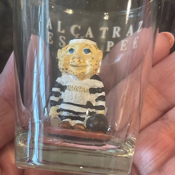 10 shot glasses with locations - Picture 7 of 11